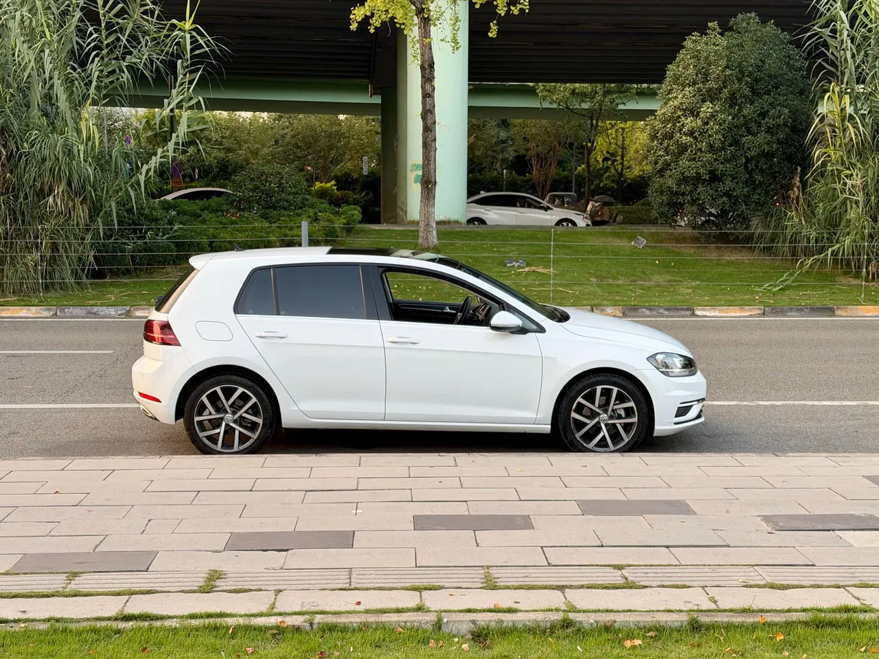 Volkswagen 2020 Golf 7 1.4TSI 280TSI Luxury Automatic 6