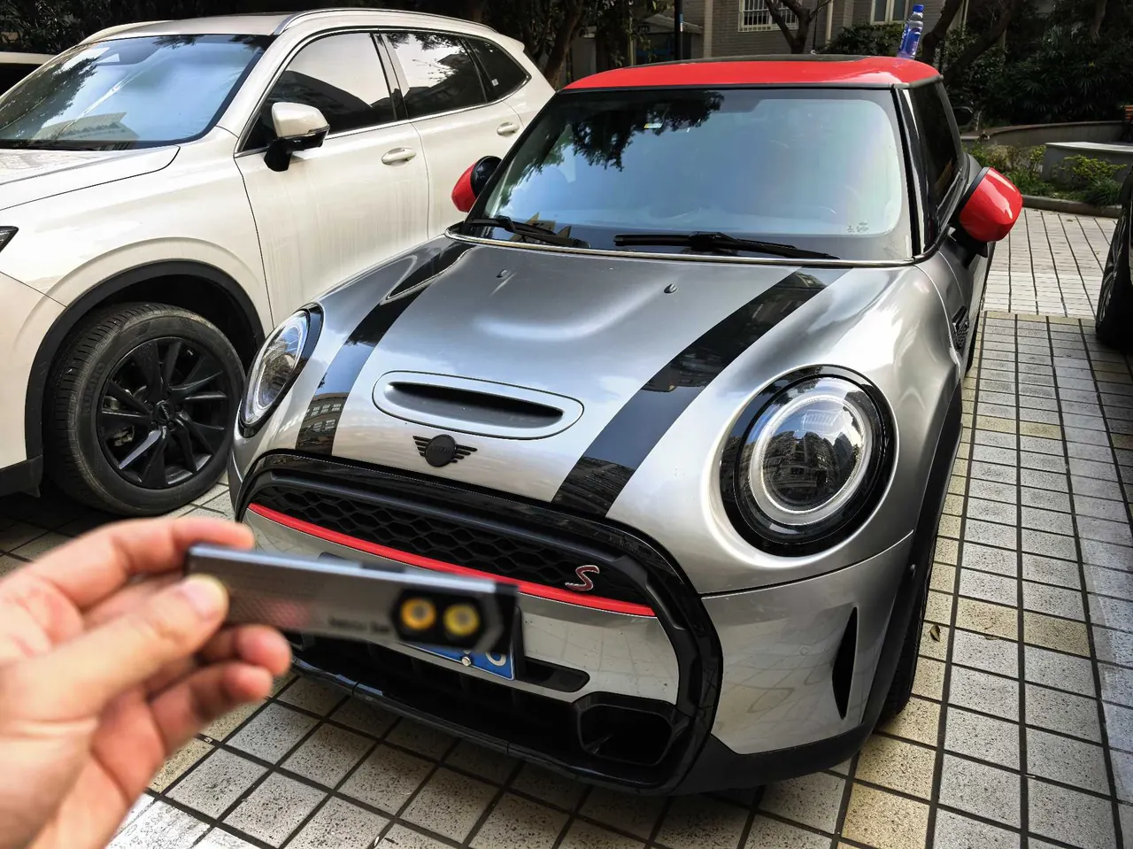 MINI Mini (imported) 2023 Mini Cooper S 2.0T artist (modified) automatic gear - View 1
