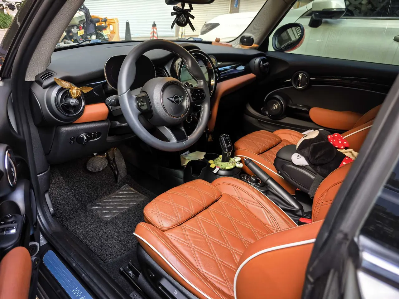 MINI Mini (imported) 2023 Mini Cooper S 2.0T artist (modified) automatic gear 2