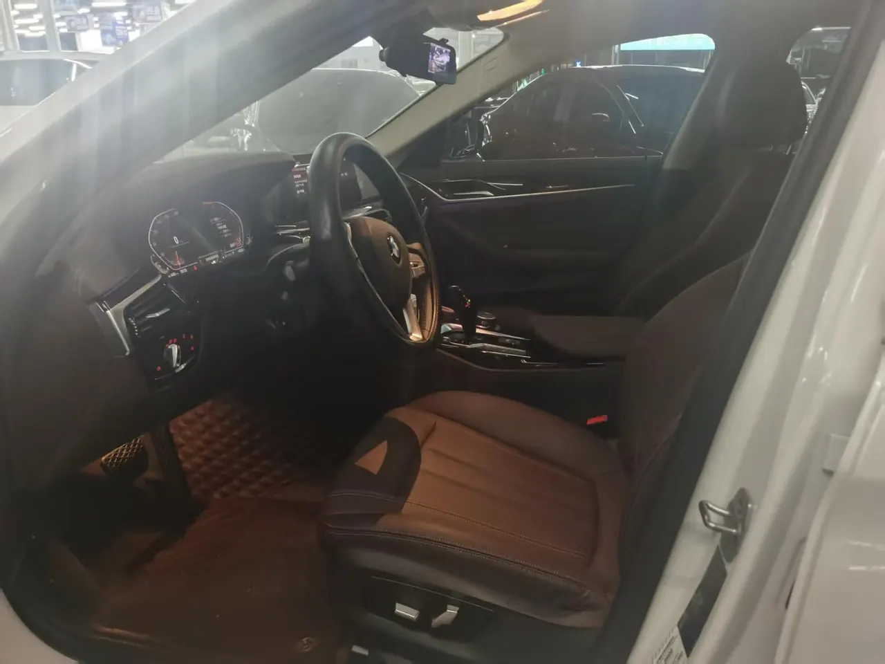 BMW 5 Series 2020 525Li 2.0T Luxury Suit Automatic Gear 2