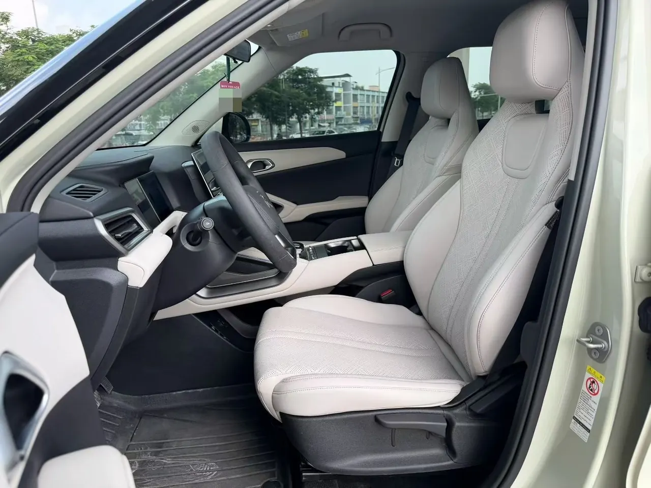 BYD 2024 Yuan UP 401KM Vital Edition Automatic Gear 4