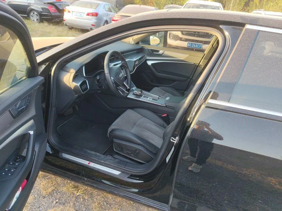 Audi 2021 A6L 2.0TFSI 40TFSI Deluxe Dynamic Automatic 3