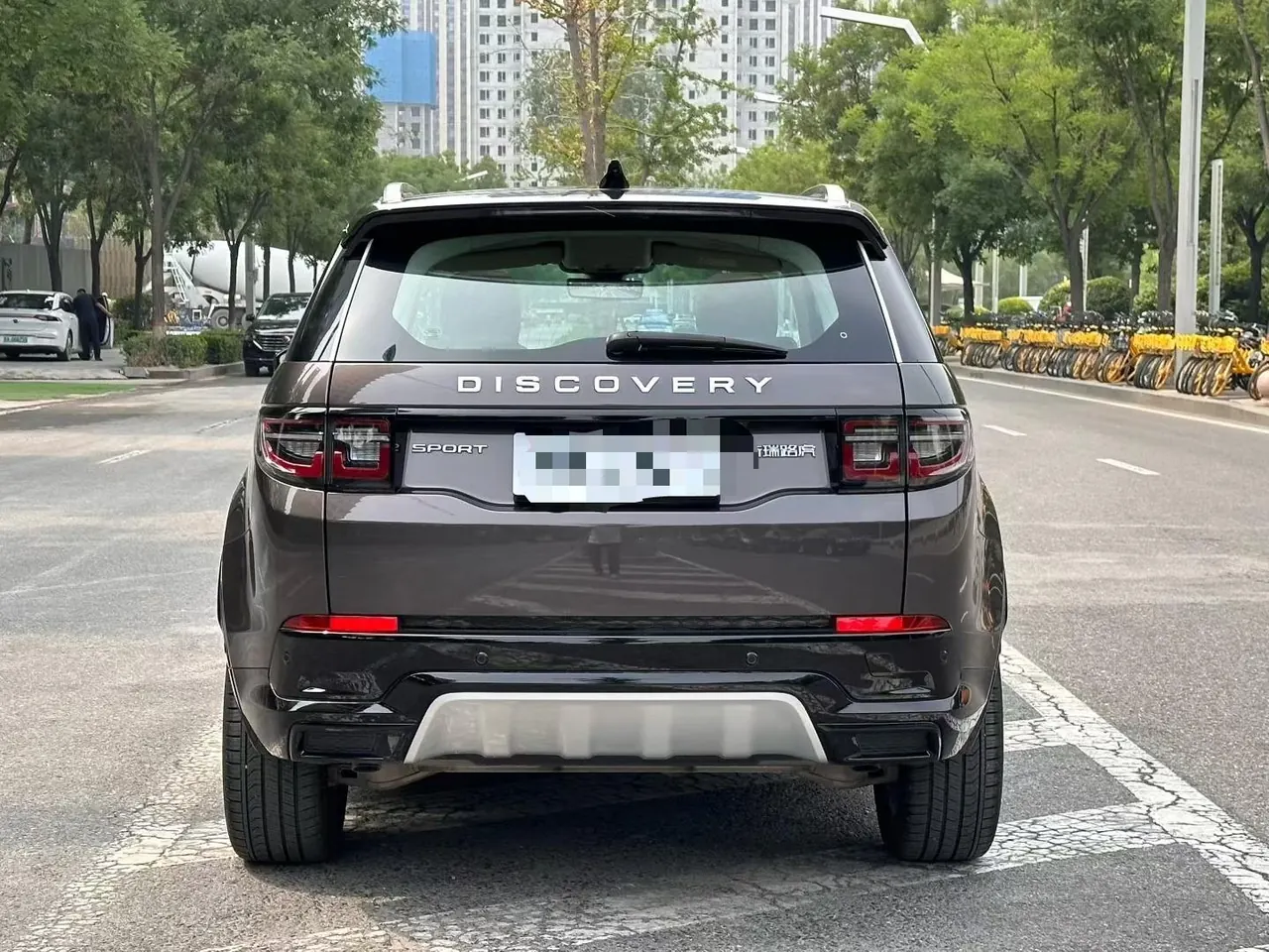 Land Rover 2024 Discovery Sports Edition 48V 2.0T Deluxe Custom Edition Automatic Gear 5