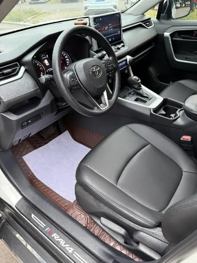 Toyota 2020 RAV4 Rongbo 2.0 Stepless Two-Drive City Edition Automatic Gear 6
