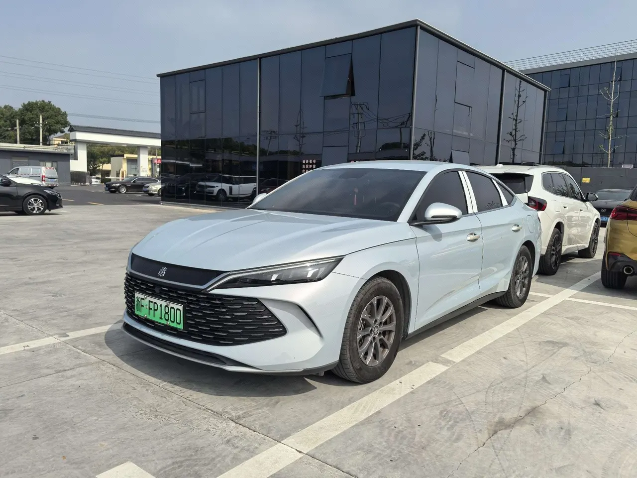 BYD 2024 Qin L DM-i 1.5 stepless 80KM leading automatic gear - View 1