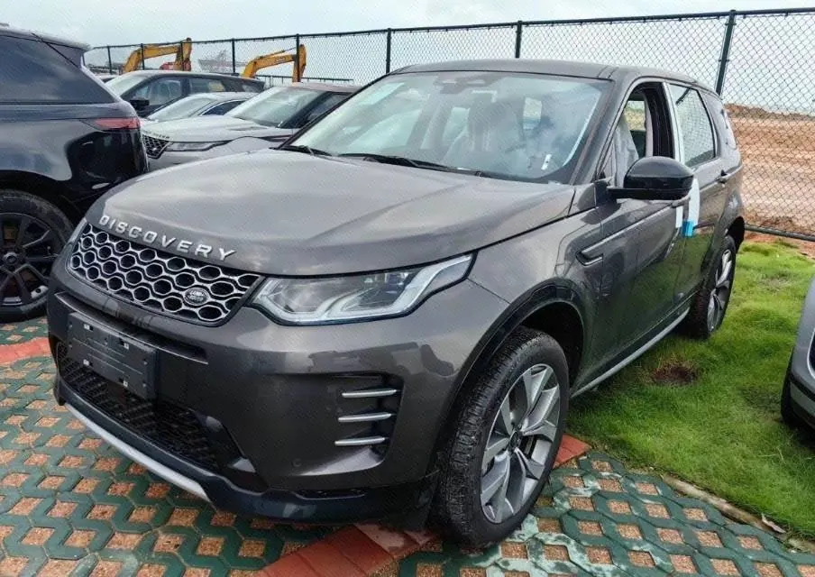 Land Rover 2024 Discovery Sports Edition 48V 2.0T Deluxe Custom Edition Automatic Gear - View 1