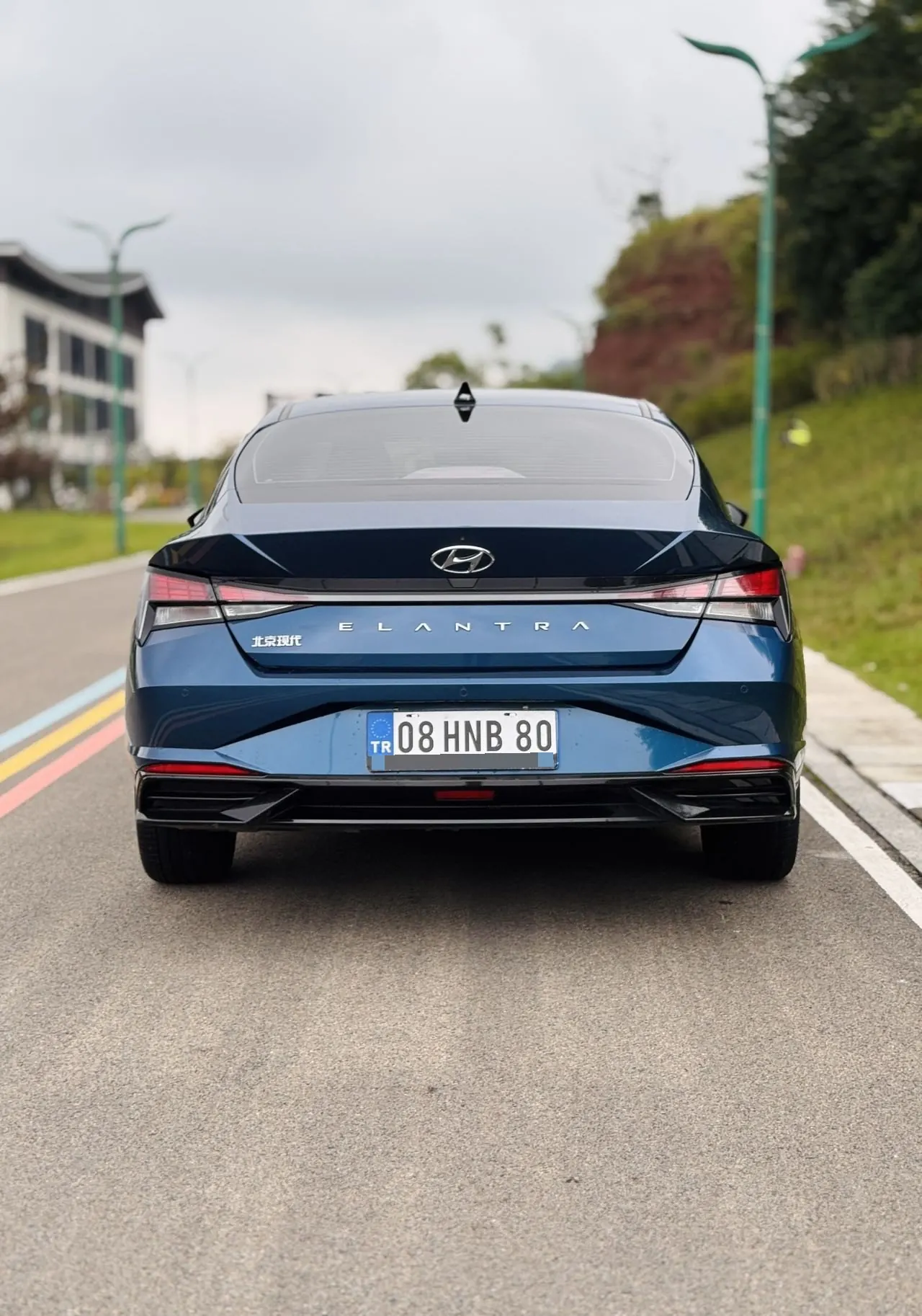 Hyundai 2021 Elantra -3-compartment 1.5 stepless LUX premium automatic gear 6