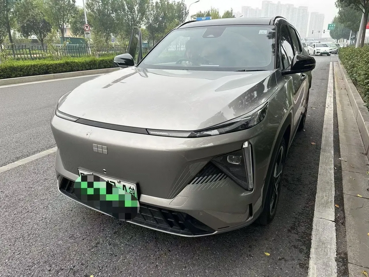 Geely Galaxy 2024 L7 1.5T Longteng Edition 115km Starship Automatic Gear - View 1