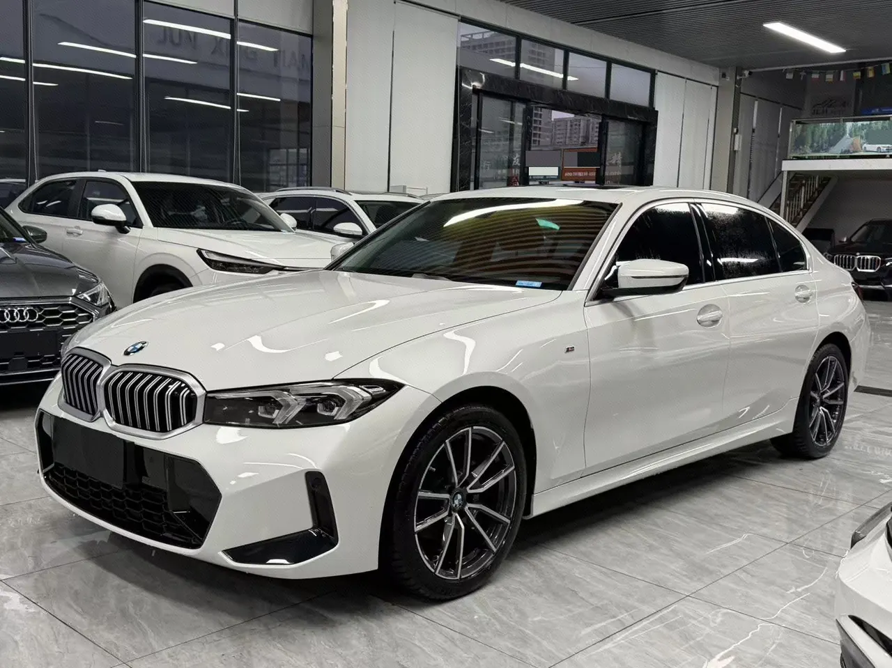 BMW 3 Series 2024 320Li 2.0T M Sports Suit Automatic Gear - View 1