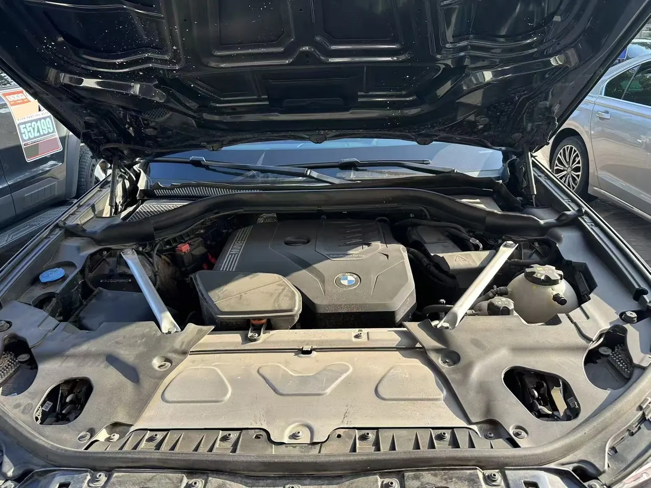BMW 2023 X3 xDrive30i 2.0T Leading M Obsidian Night Suit Automatic Gear 3