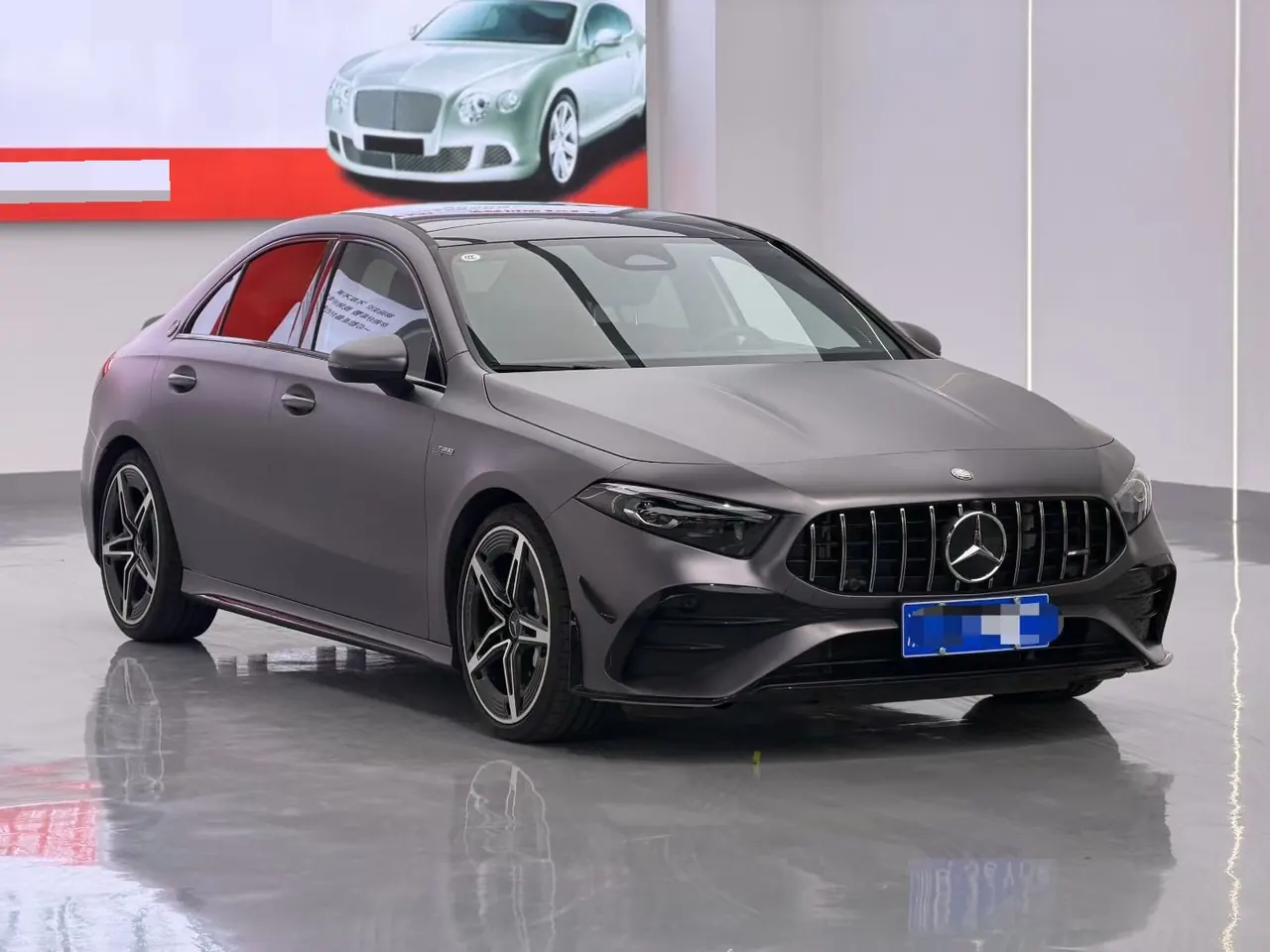 Mercedes Benz Class A AMG 2024 A 35 L AMG 4MATIC 48V 2.0T (modified) automatic gear 3