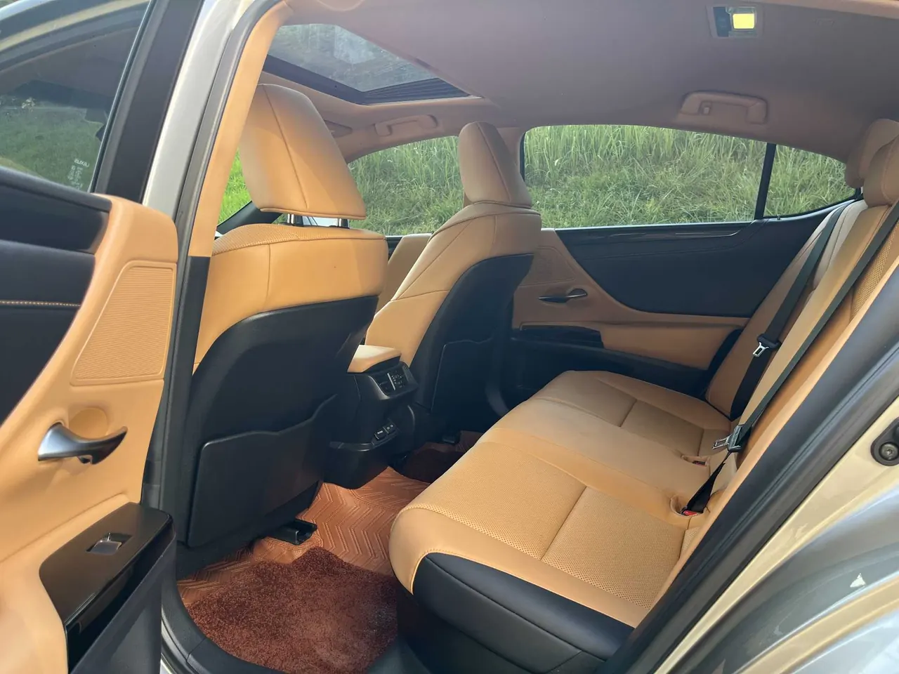 Lexus ES (Imported) 2021 ES300h 2.5 Stepless Excellence Edition Automatic Gear 7