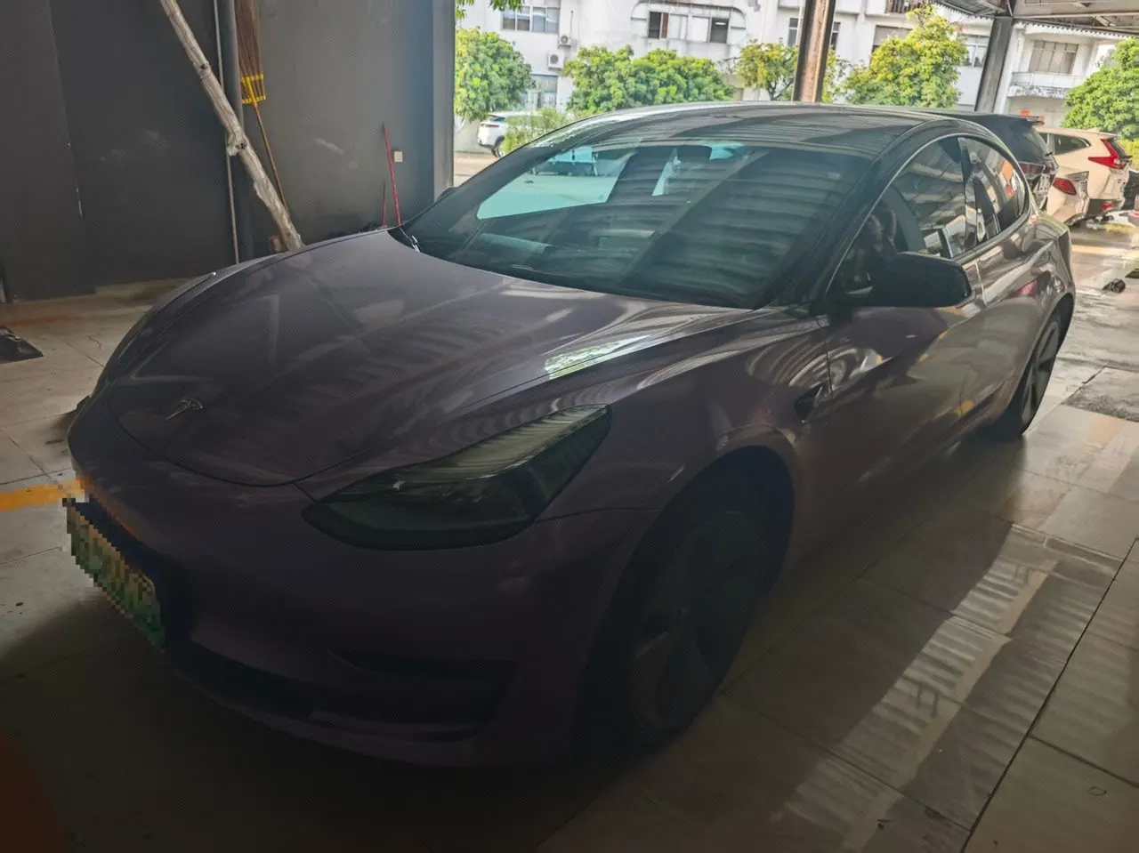 Tesla 2023 Model 3 Rejuvenation Edition Rear Wheel Drive Automatic Transmission - View 1