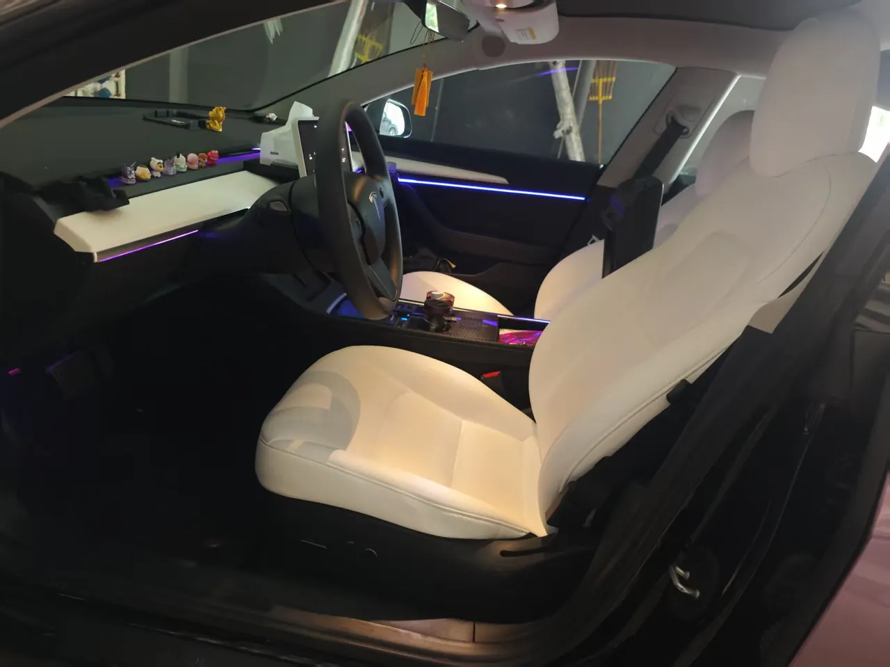 Tesla 2023 Model 3 Rejuvenation Edition Rear Wheel Drive Automatic Transmission 4