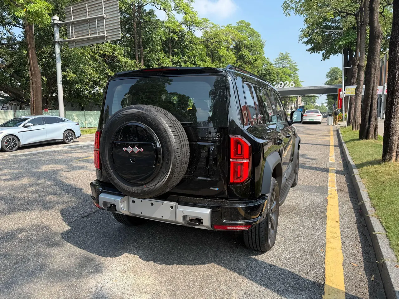FangChengBao 2026 Leopard 5 1.5T Stepless 210KM Gods Max Edition Automatic Gear 9
