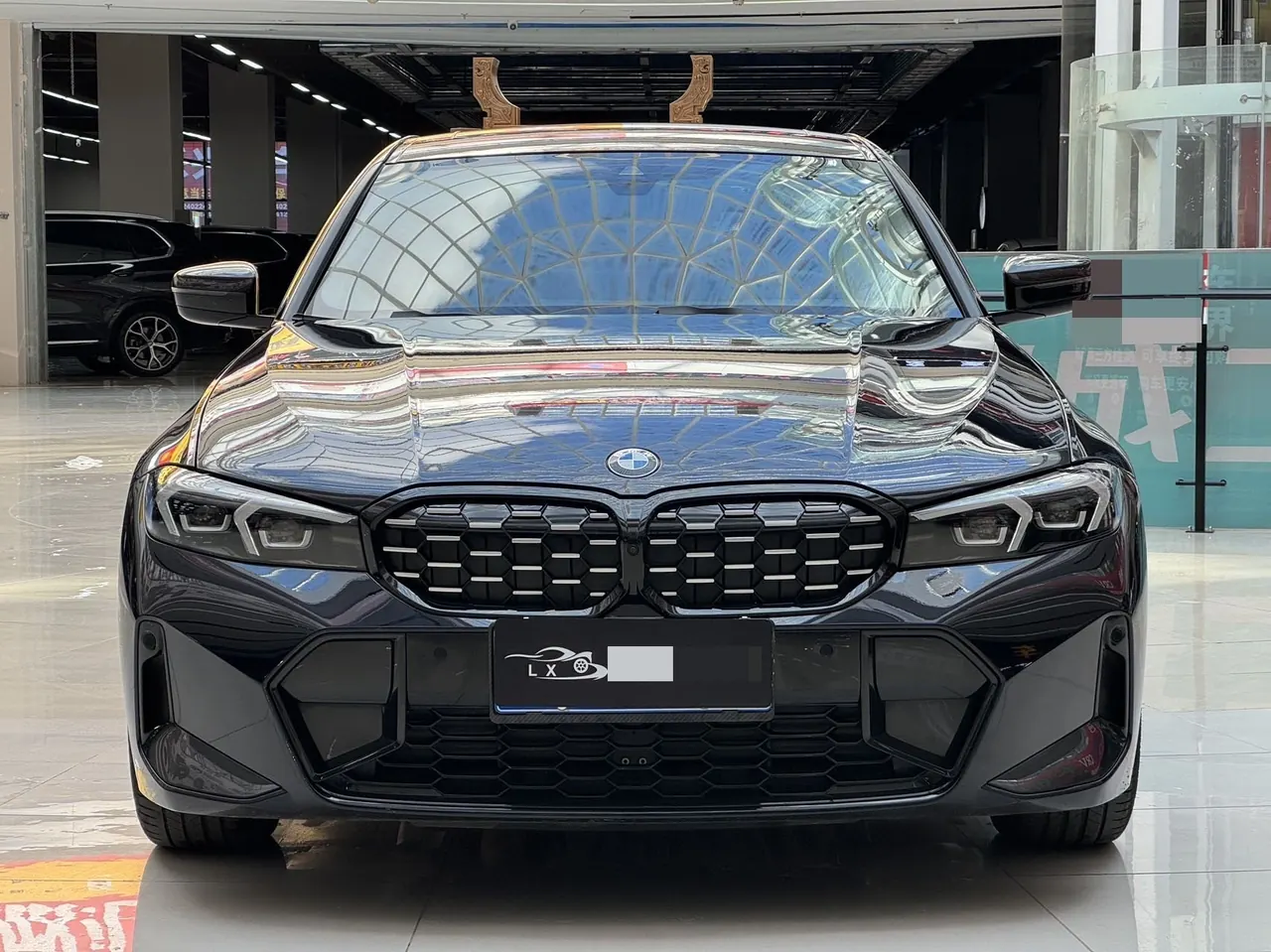 BMW 3 Series 2023 325Li 2.0T M Sports Obsidian Night Suit Automatic Gear 2