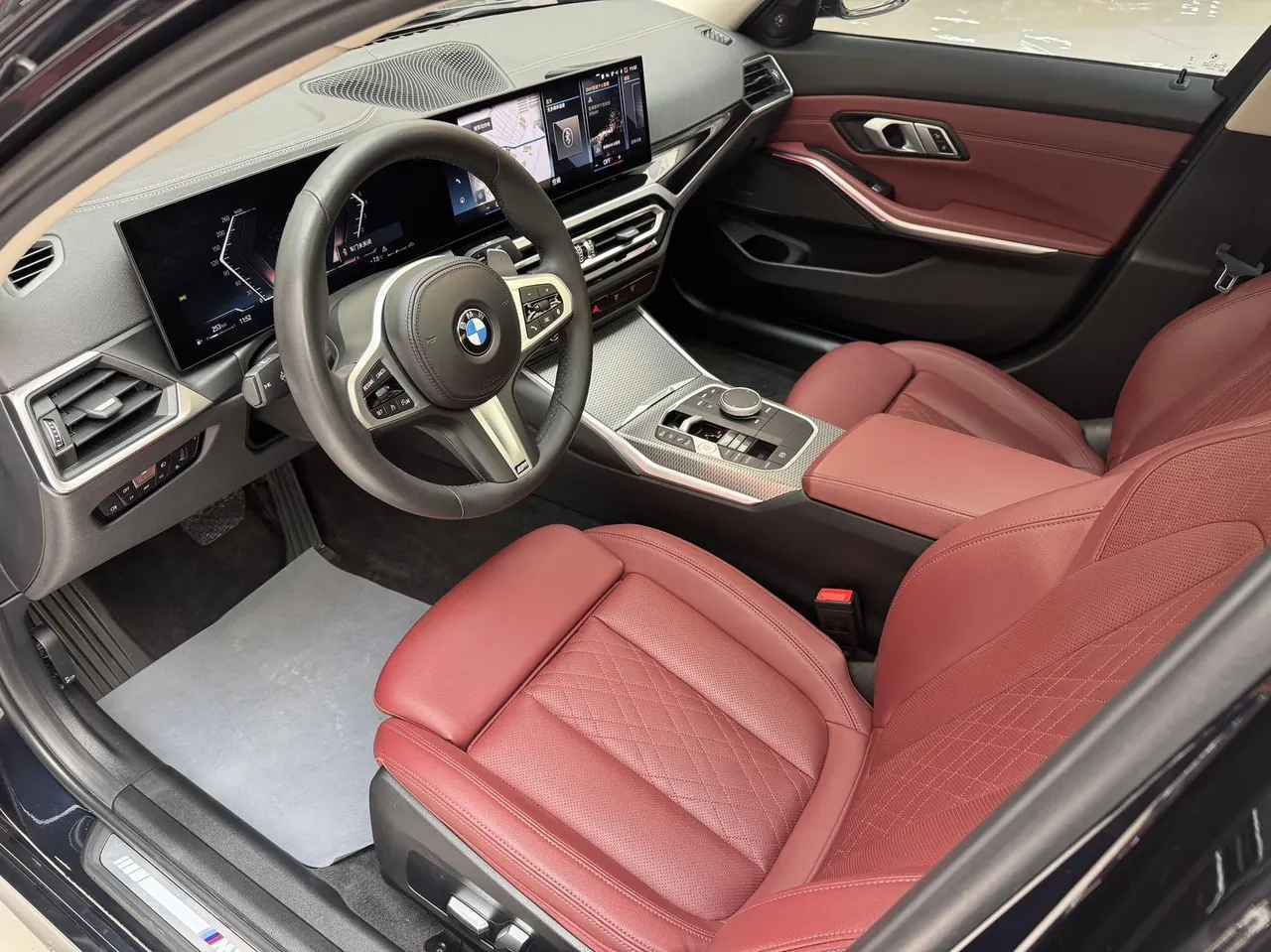 BMW 3 Series 2023 325Li 2.0T M Sports Obsidian Night Suit Automatic Gear 4