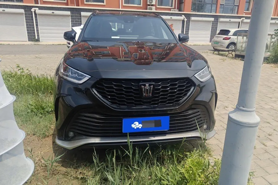 Toyota 2026 Crown Land Release HEV 2.5 Stepless Two-Drive Deluxe Automatic Gear 3