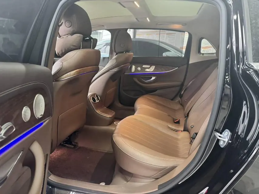 Mercedes Benz E Class 2023 E 300 L 2.0T Sports Luxury Automatic Gear 7