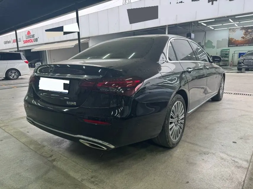 Mercedes Benz E Class 2023 E 300 L 2.0T Sports Luxury Automatic Gear 9