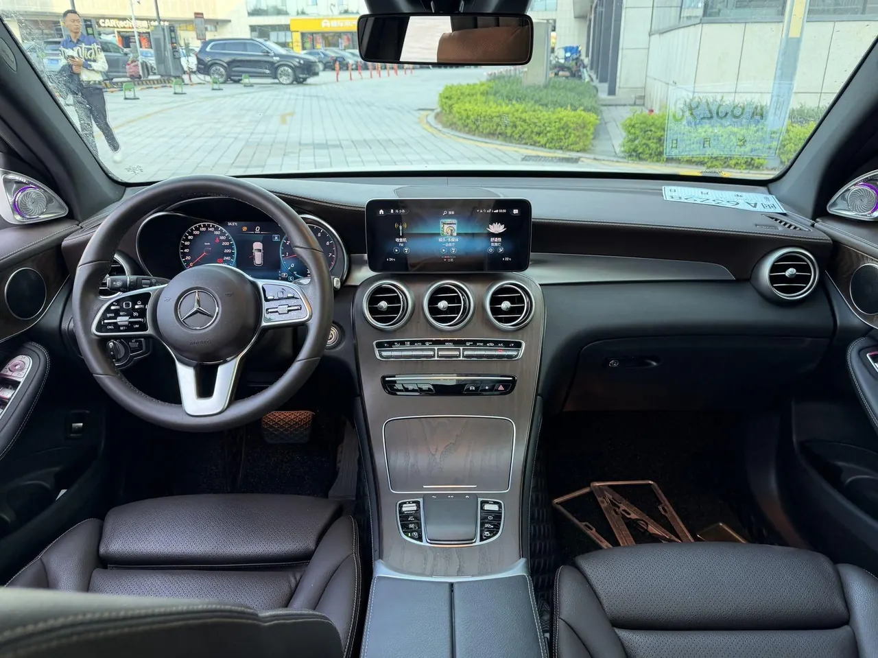 Mercedes Benz 2020 GLC 300 L 4MATIC 2.0T Dynamic (Modified) Automatic Gear 3