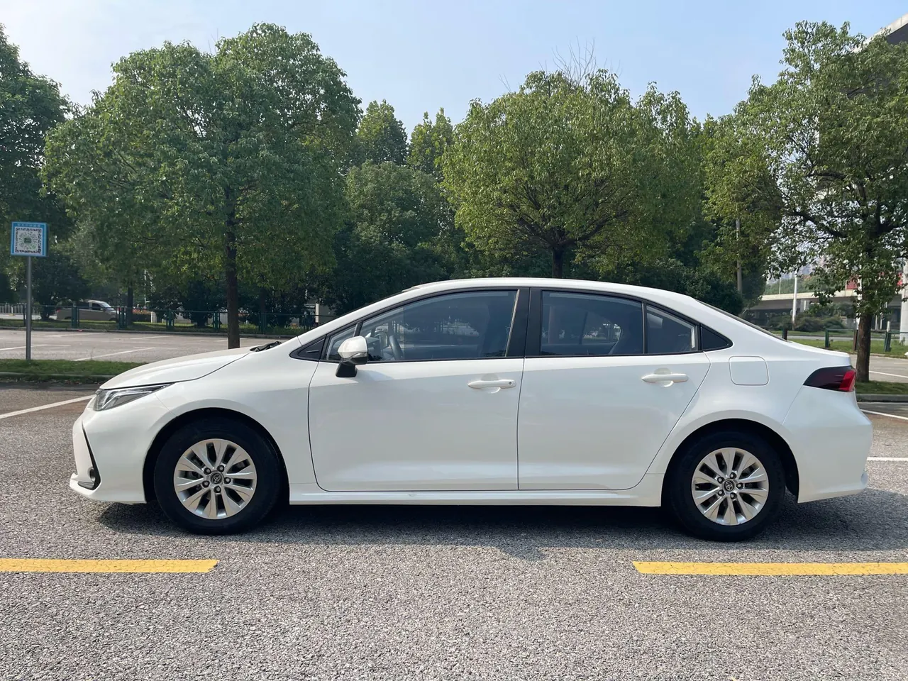 Toyota 2022 Corolla 1.5 Stepless TNGA Pioneer Edition Automatic Transmission 4