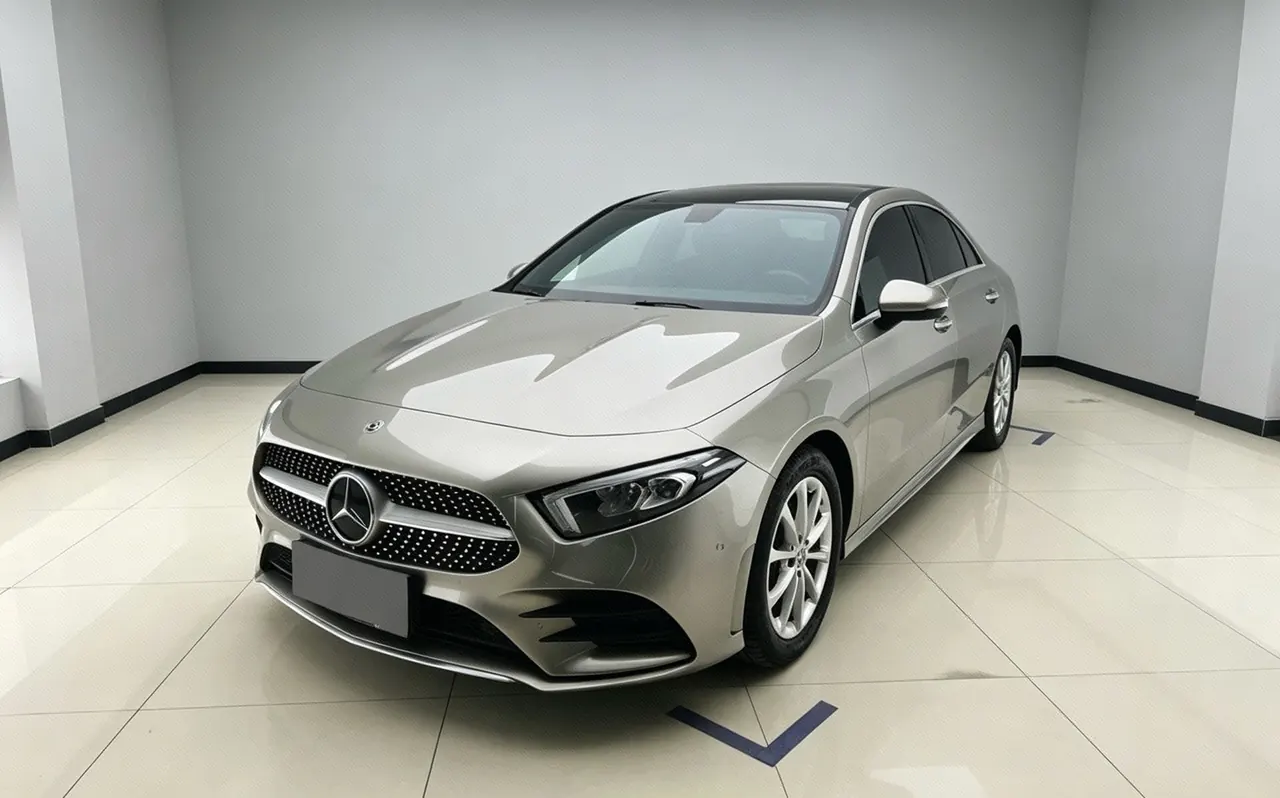 Mercedes Benz Class A 2020 A 200 L 1.3T Fashion (Modified) Automatic Gear - View 1