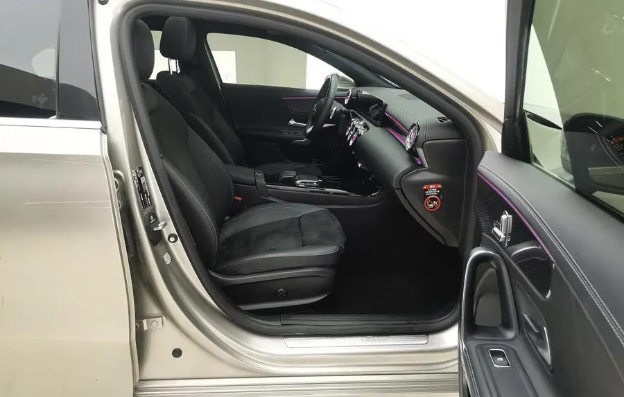 Mercedes Benz Class A 2020 A 200 L 1.3T Fashion (Modified) Automatic Gear 6