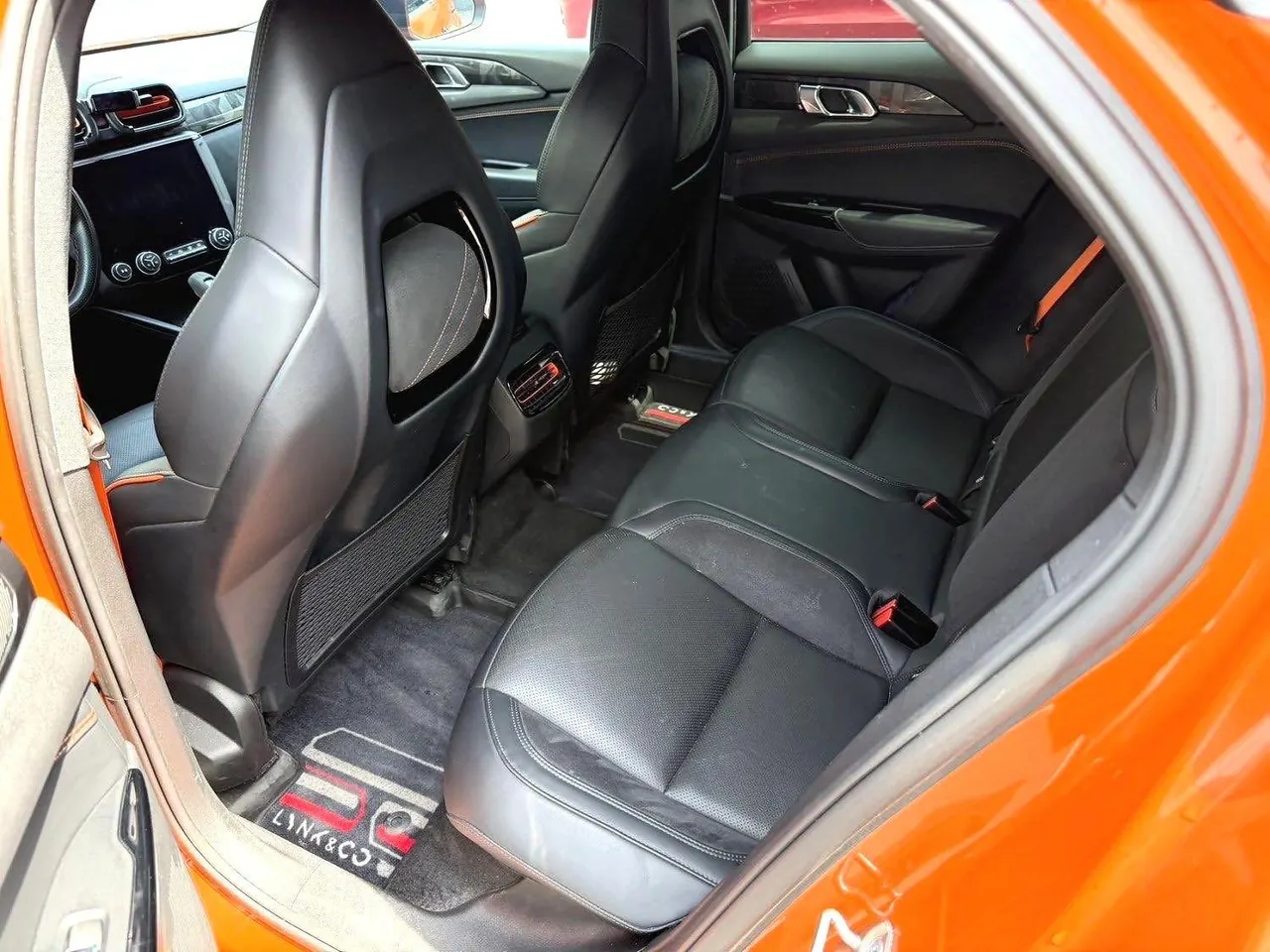 LYNK&amp;CO 2021 LYNK&amp;CO 02 Hatchback 2.0TD Halo automatic gear 4