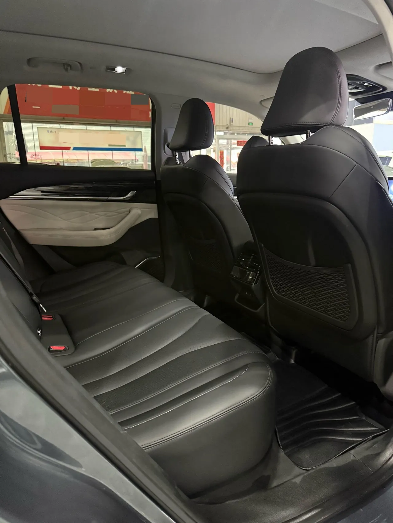 Geely 2023 XingyueL (Monjaro) 2.0TD high-power two-wheel drive flagship automatic transmission 4