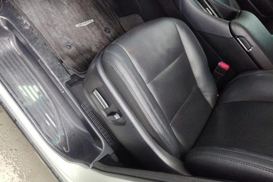 Toyota Wilfa (Imported) 2020 Wilfa 2.5 Stepless HV Deluxe Edition Automatic Gear 8
