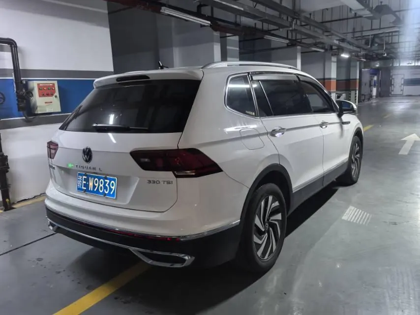 Volkswagen 2023 Tiguan L 2.0TSI 330TSI Two-Drive Smart Edition Automatic Gear 4