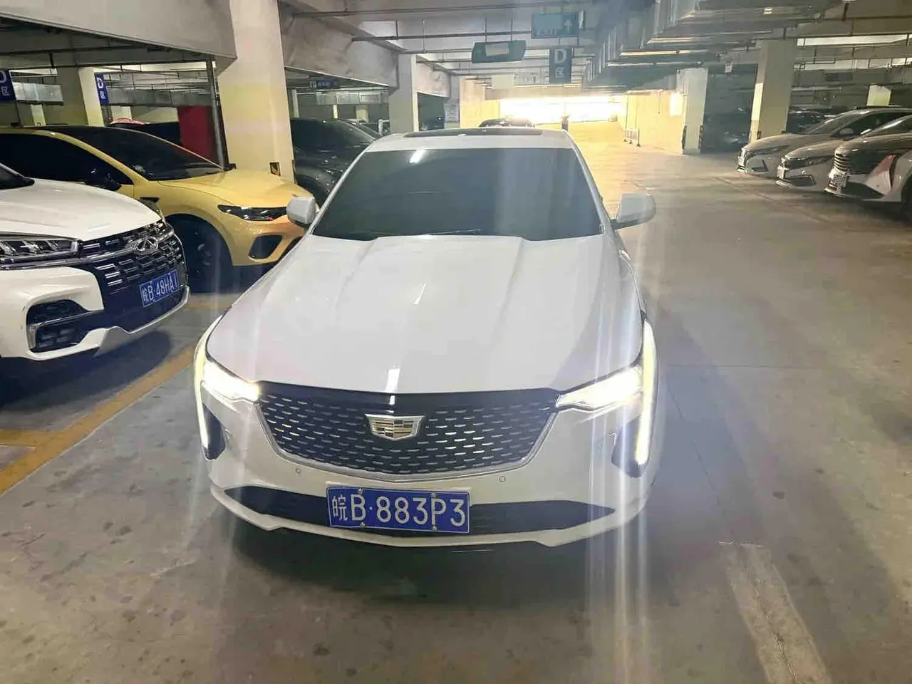 Cadillac 2022 CT4 2.0T 28T luxury automatic gear 2