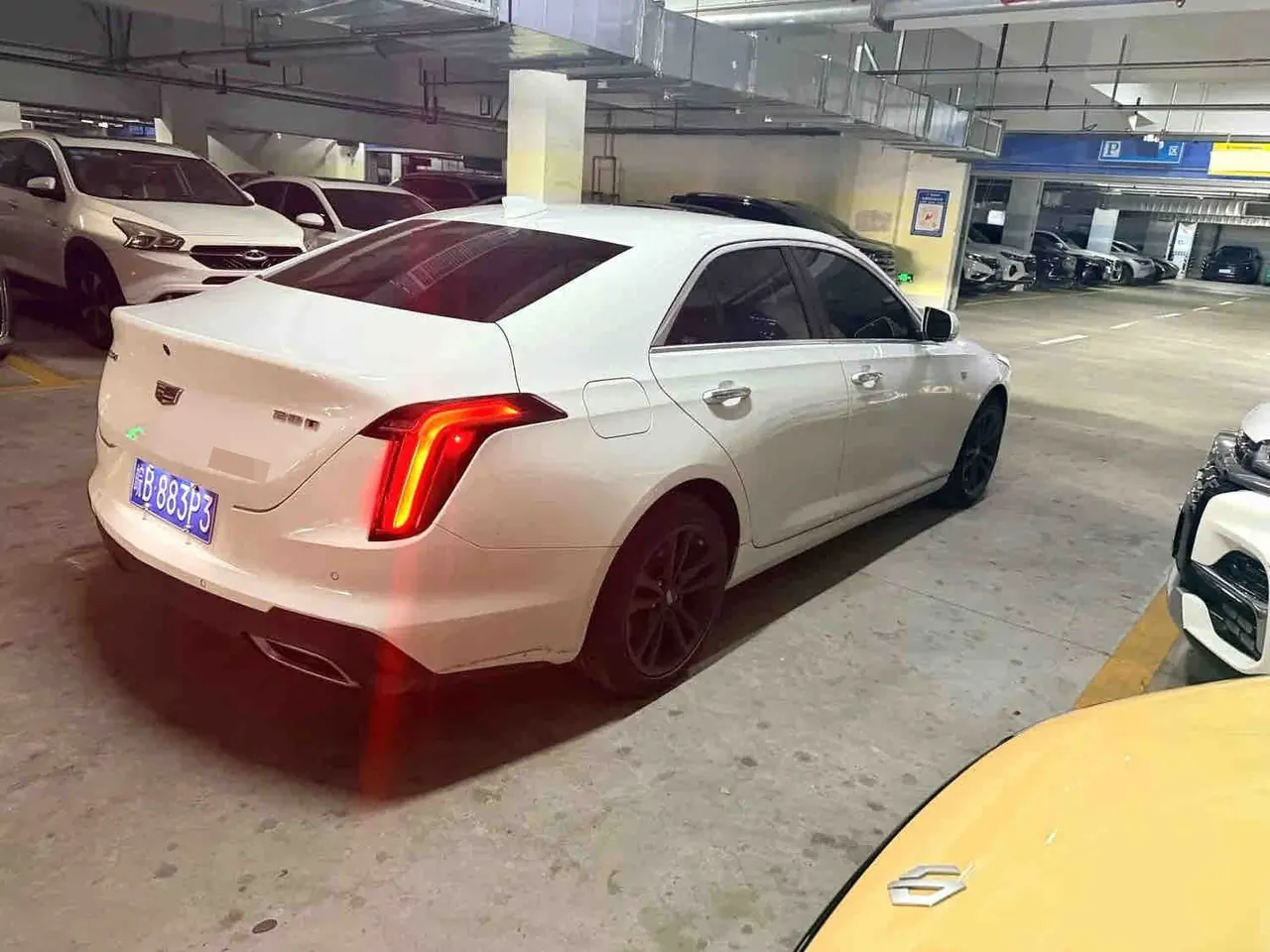 Cadillac 2022 CT4 2.0T 28T luxury automatic gear 6