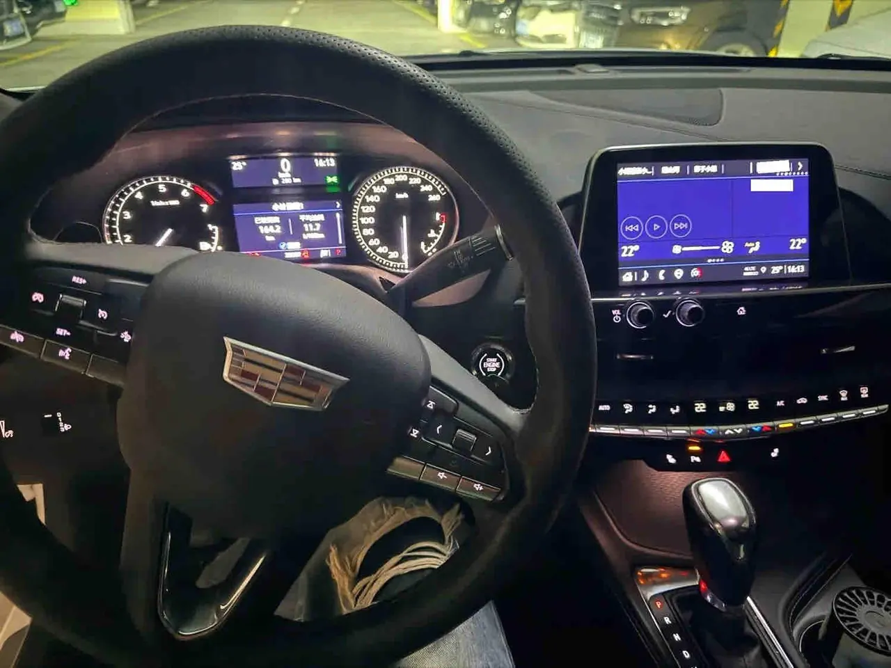 Cadillac 2022 CT4 2.0T 28T luxury automatic gear 9