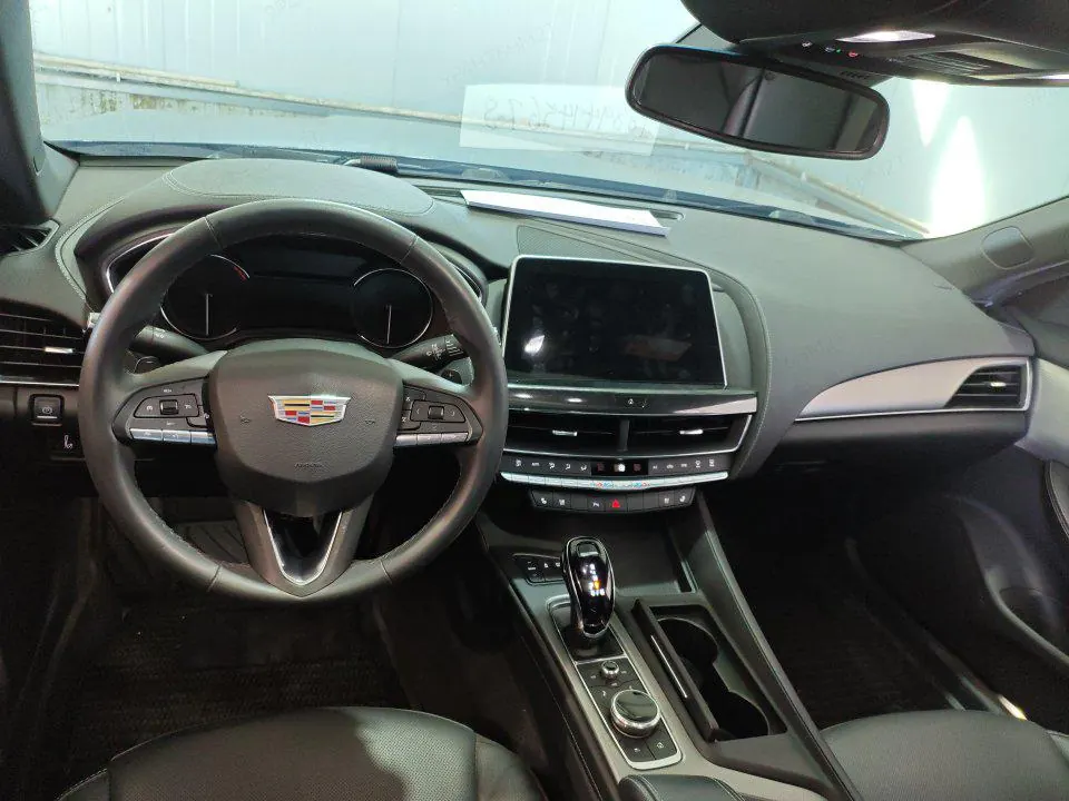 Cadillac 2022 CT5 2.0T 28T luxury automatic gear 3