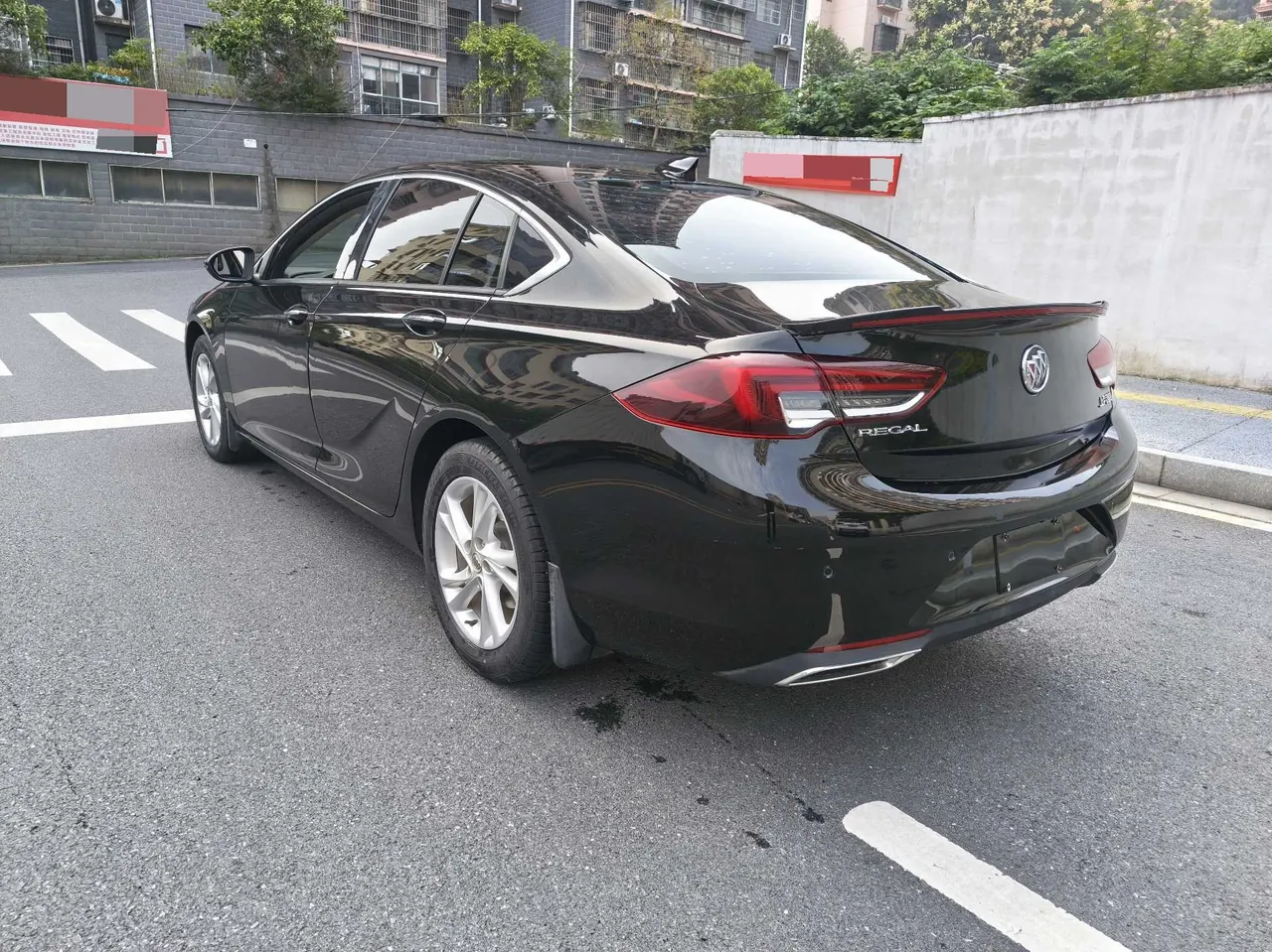 Buick 2020 Regal 1.5T 552T Luxury Automatic Gear 7