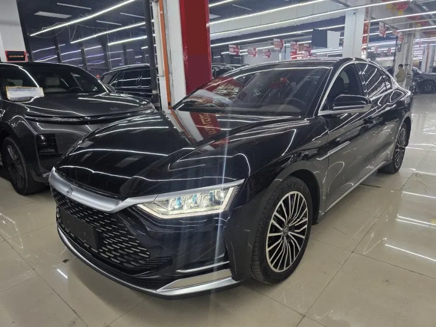 BYD 2020 Han DM 2.0T four-wheel drive performance version luxury automatic gear - View 1