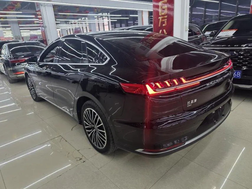 BYD 2020 Han DM 2.0T four-wheel drive performance version luxury automatic gear 6