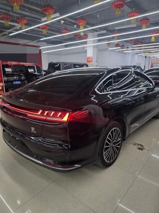 BYD 2020 Han DM 2.0T four-wheel drive performance version luxury automatic gear 8