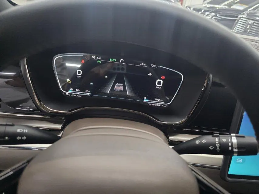 BYD 2020 Han DM 2.0T four-wheel drive performance version luxury automatic gear 9