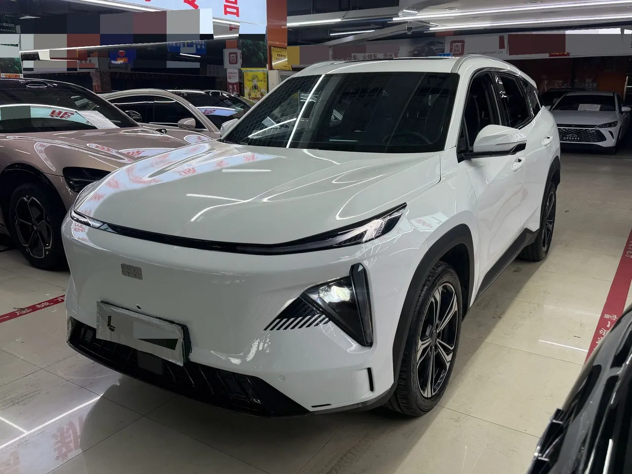 Geely Galaxy 2023 L7 1.5T 115km MAX automatic gear - View 1