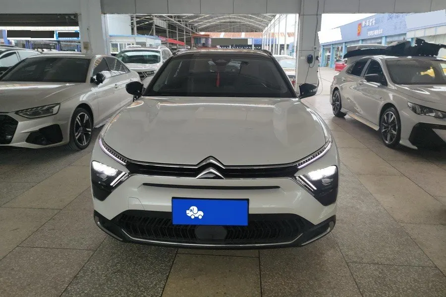 Citroen Versailles C5 X 2023 C5 X 1.6T Enjoy extraordinary automatic gear 3
