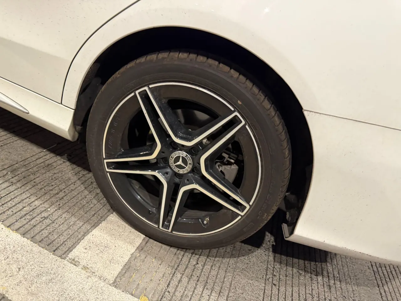 Mercedes Benz Class C 2021 C 260 L 48V 1.5T Sports Star Yao Zhen Tibetan Edition Automatic Gear 9