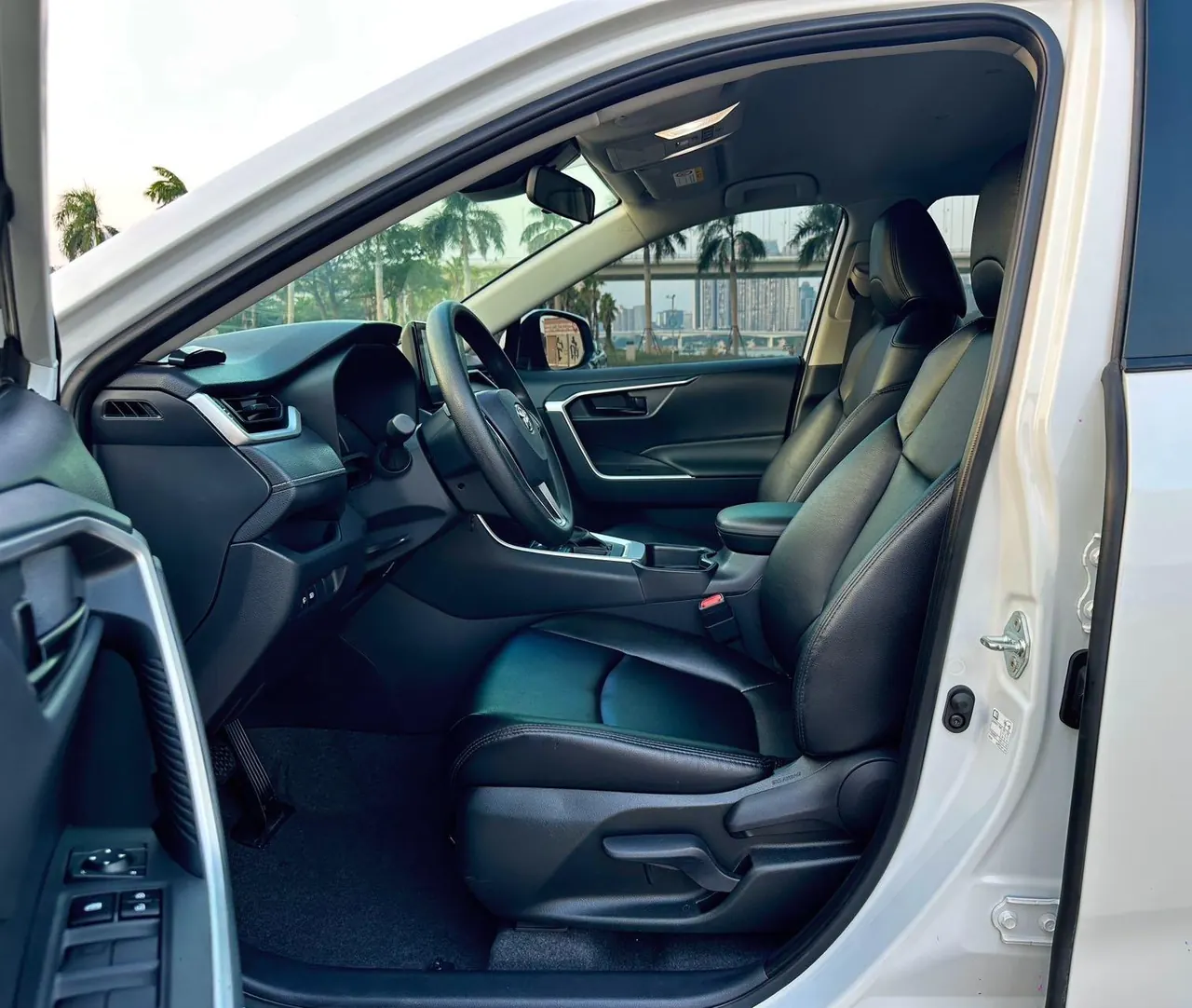 Toyota 2023 RAV4 Rongbo 2.0 Stepless Two-Drive City Edition Automatic Gear 6