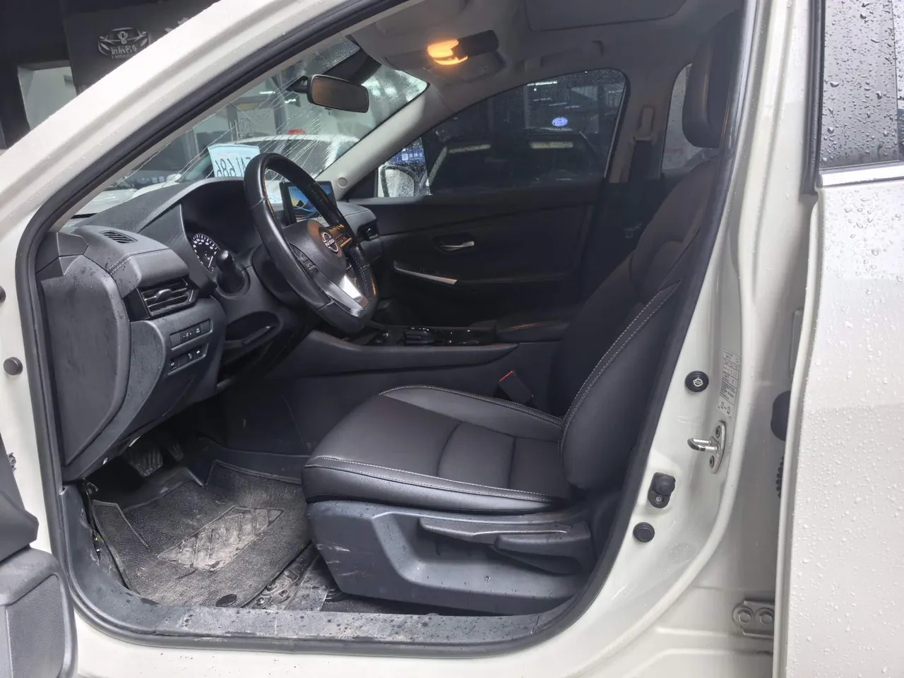Nissan 2022 Sylphy e-POWER 1.2 Super Smart Driving MAX Automatic Transmission 3