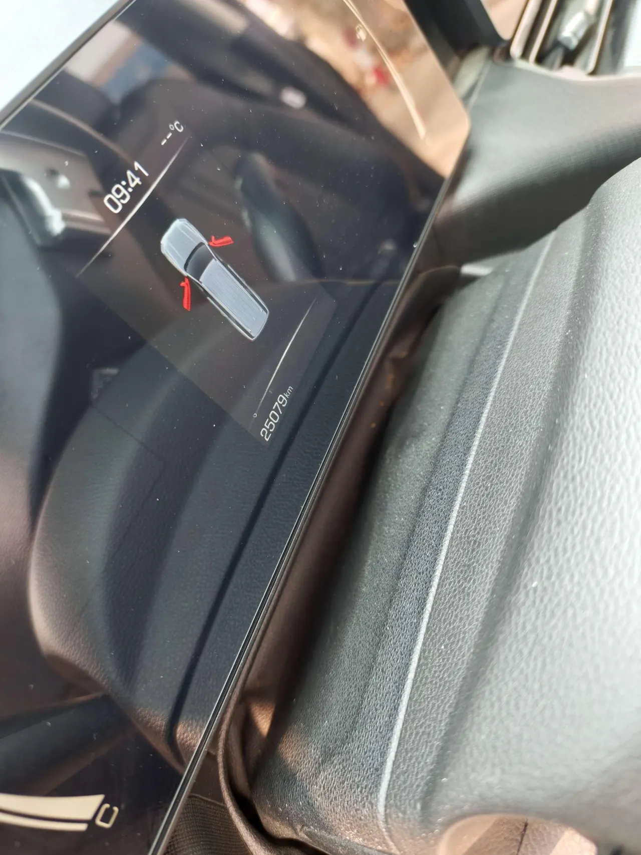 Haval 2023 H5 2.0T 4-wheel drive gasoline LinkedIn automatic gear 12