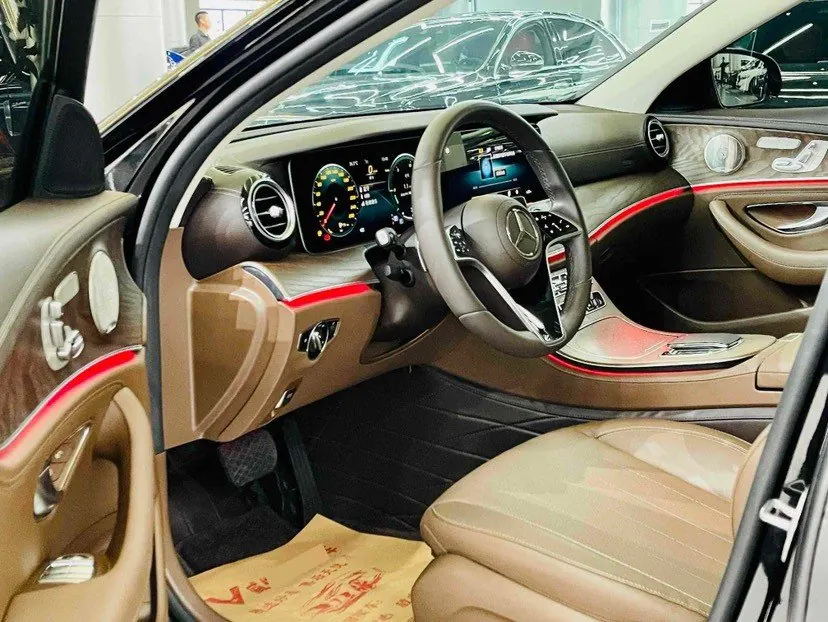 Mercedes Benz E Class 2021 E 300 L 2.0T Luxury (Modified) Automatic Gear 4