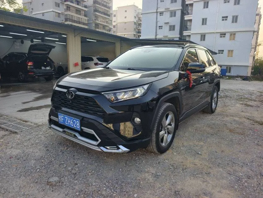 Toyota 2022 RAV4 Rongbo 2.0 Stepless Two-Drive Fashion Plus Edition Automatic Gear - View 1