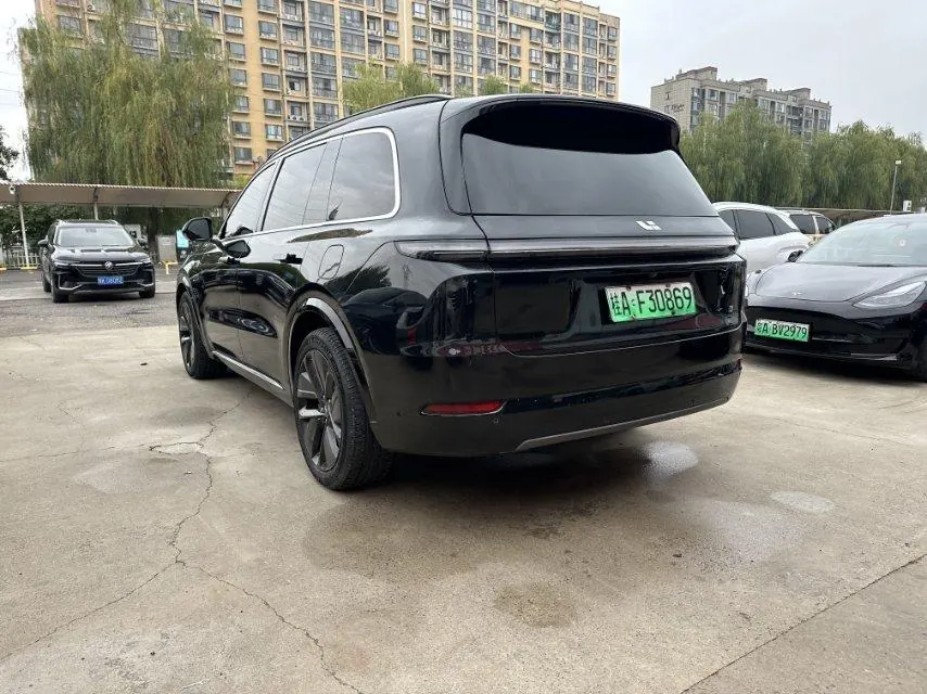 Li 2022 L9 1.5T Max Edition Automatic Gear 3